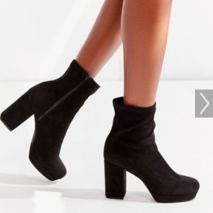 Urban Outfitters Black Bootie